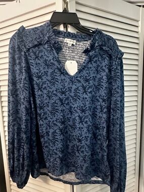 Wonderly Navy Blue Botanical-Print Long Sleeve Top